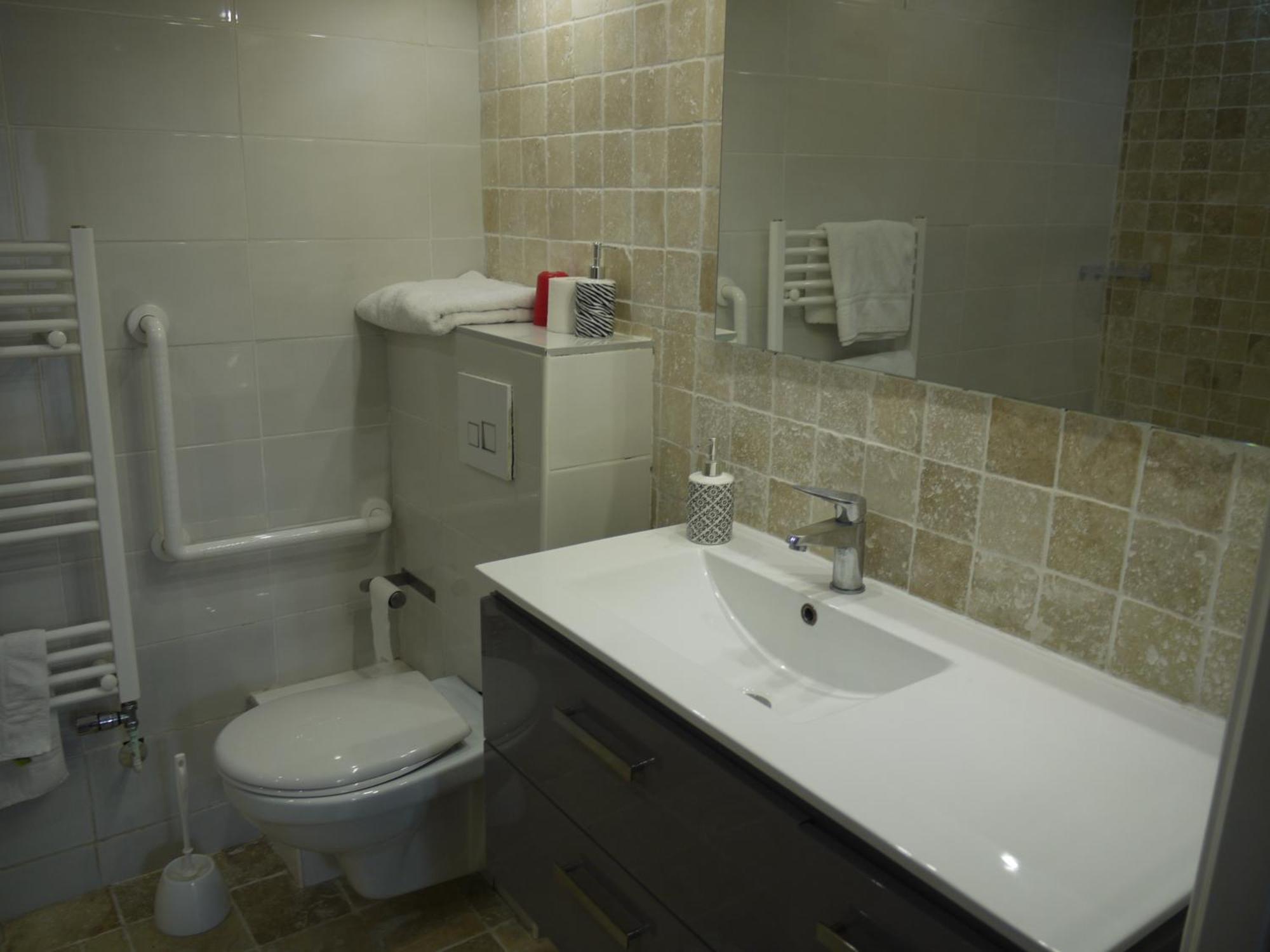 Hotel Karina Жарнак Екстериор снимка